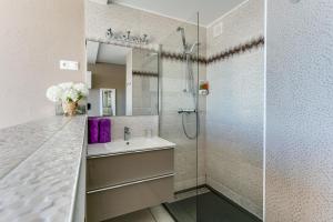 Ванная комната в Cap d'Agde Studio - Village naturiste