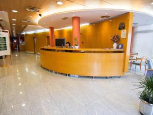 Ο χώρος του λόμπι ή της ρεσεψιόν στο Hotel La Estación de Luanco +17 φωτογραφίες