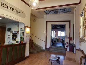 Vstupní hala nebo recepce v ubytování Hotel Bar Restaurant Saint Paul