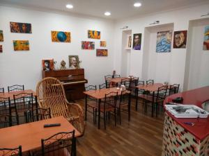 Ресторан / где поесть в Dzveli Batumi