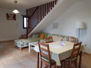 Posedenie v ubytovaní Vivienda Vacacional Monteprimero 2