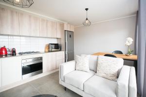 Gallery image of Waters Edge Self-Catering Apartment in Cape Town