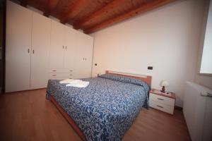 Rúm í herbergi á Albergo diffuso Valcellina e Val Vajont in Cimolais