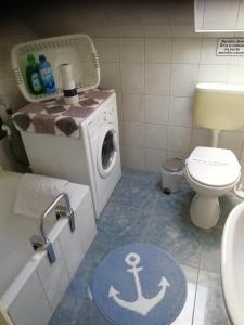 Koupelna v ubytování Ferienwohnung "Zur Biene"