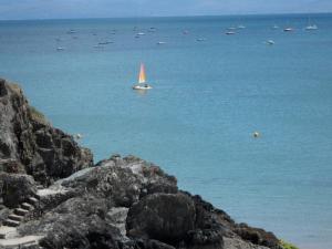 Gallery image of Stunning Beach Front house - Sleeps 6 in Pwllheli