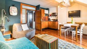 Kuchyňa alebo kuchynka v ubytovaní Apartament Wolny Czas