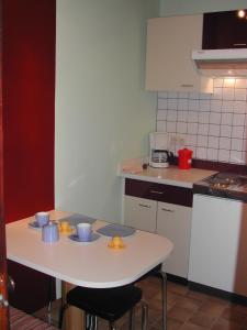 Kuchyň nebo kuchyňský kout v ubytování Haus Helga