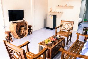 TV a/nebo společenská místnost v ubytování 7 Rooms Kohchang