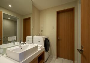 A bathroom at Nagoya JR Gate Tower Hotel