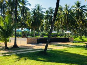 Zahrada ubytování Khao Lak Golden Coconut