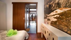 Posteľ alebo postele v izbe v ubytovaní Apartament Wolny Czas + 37 fotografií
