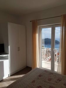 Posteľ alebo postele v izbe v ubytovaní Peric Accommodation Dubrovnik
