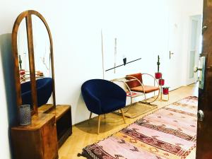 Spacious Bauhaus icon flat with fitness room in Central Buda 1024 Budapest, Margit körút 15-17. kép - 2