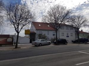 Budova, v ktorej sa penzión nachádza