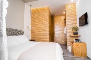 TV a/nebo společenská místnost v ubytování Room 55