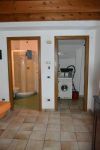 A bathroom at PudApartment Holiday Home