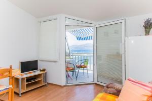 Μια τηλεόραση ή/και κέντρο ψυχαγωγίας στο Apartmani Branka