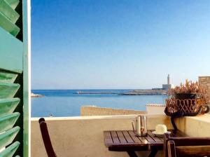 Foto dalla galleria di Rocca Sul Mare Hotel a Vieste Altre 289 foto