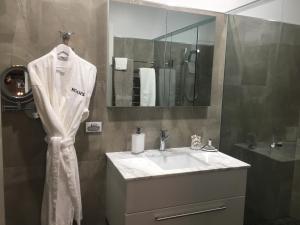 Bagno di Noah's Stanley Luxury Bed and Breakfast