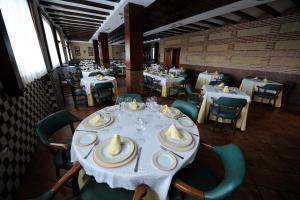 Restaurace v ubytování Hotel Lozano