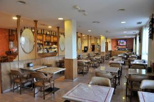 Restaurace v ubytování Hotel Lozano