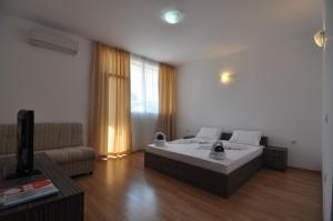 Gallery image of Guest House ASK in Primorsko