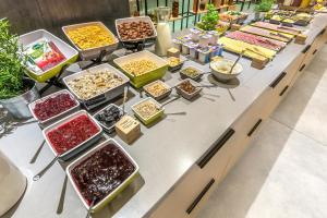 Comida no hotel ou em algum lugar perto