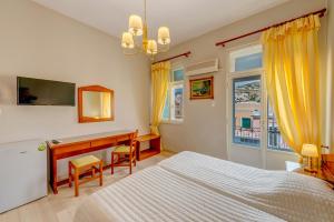 Φωτογραφία από το άλμπουμ του Hotel Halaris στην Ερμούπολη