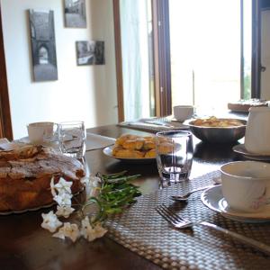 Jídlo v bed and breakfast nebo okolí