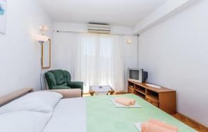 TV a/nebo společenská místnost v ubytování Apartments Zita
