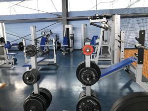 Posilňovňa alebo fitness centrum v ubytovaní Hotel Ski Austria St.Christoph a.A.