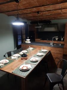 Kuchyňa alebo kuchynka v ubytovaní Amaroq Explorers BaseCamp