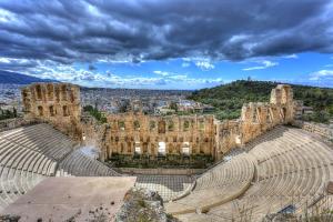 amfiteatr z widokiem na miasto w obiekcie Blue Ark Stylish Athens w Atenach