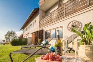 Gallery image of Zur Schönen Aussicht Hotel garni in Garmisch-Partenkirchen