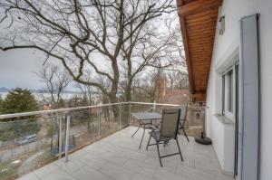Balkón nebo terasa v ubytování Hilltop Apartments