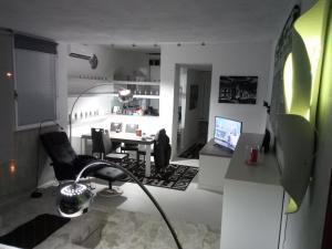 TV in/ali zabaviščno središče v nastanitvi bianco relax