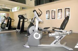 The fitness centre and/or fitness facilities at Extended Stay America Suites - Las Vegas - Valley View