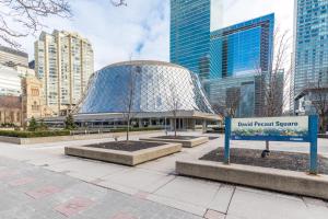 Foto da galeria de Spacious and Quiet Corner Apartment Downtown Toronto em Toronto