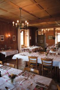 Fotografie z fotogalerie ubytování Hôtel de la Chaux-d'Abel v destinaci La Ferrière