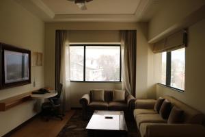 Posezení v ubytování Radisson Srinagar