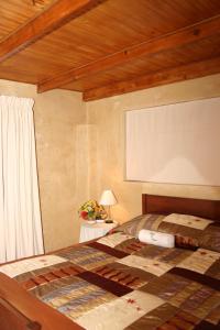 Ένα ή περισσότερα κρεβάτια σε δωμάτιο στο Thyme and Again Bed and Breakfast