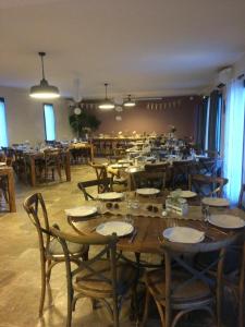 Restaurace v ubytování Le Mas de Valaurie