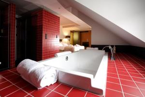 Fotografie z fotogalerie ubytování Hotel-Résidence Am Klouschter v destinaci Mondorf-les-Bains
