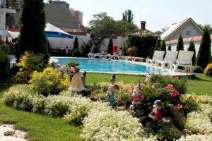 Bassein majutusasutuses Edem Hotel või selle lähedal