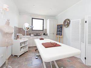 Kuchyň nebo kuchyňský kout v ubytování monte mare SAUNA-SPA-SPORTS-HOTEL
