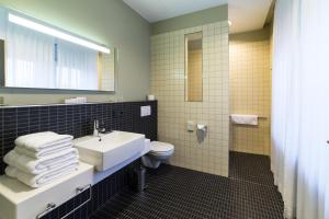 Koupelna v ubytování Hotel-Résidence Am Klouschter