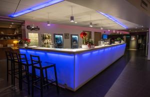 Lounge nebo bar v ubytování Hotell Villa Sparta