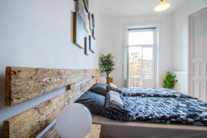 Posteľ alebo postele v izbe v ubytovaní 3 room apartment in the beautiful street