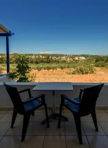 Balkón nebo terasa v ubytování Contaratos Holiday Lettings