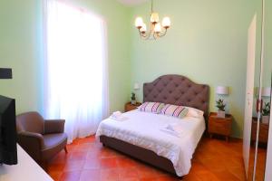 Posteľ alebo postele v izbe v ubytovaní Estate4home - Henry House